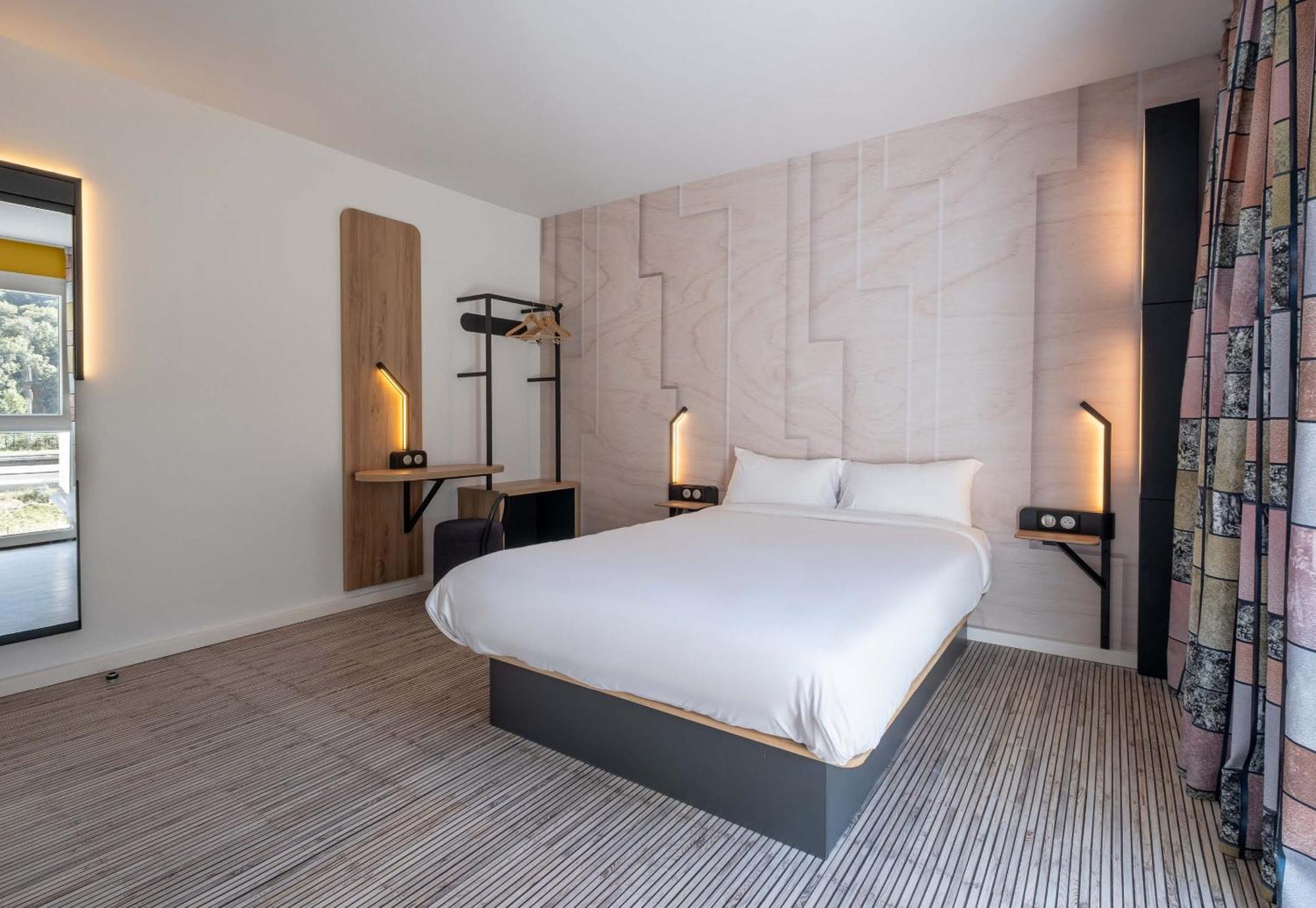 B&B Hotel Cluses Sud エクステリア 写真
